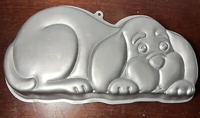 Vintage Puppy Dog Cake Pan - Metal Baking Mold Wilton 1986 #2105-2430  • $10