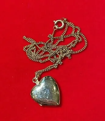 Vintage Dainty Heart Photo Locket Pendant Necklace 2e 4 • $31.49