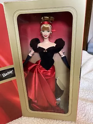 1998 Avon Winter Splendor Barbie Nib • $15