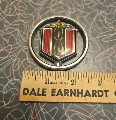 Vintage AUTO HOOD ORNAMENT EMBLEM BADGE LOGO CHEVROLET MALIBU 1974 - 1977 Broken • $25