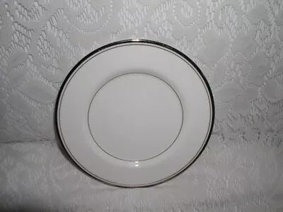 Mikasa Bone China Briarcliffe Narumi Japan Bread Cake Plate • $7