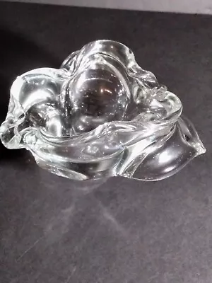 Vintage Art Glass Rose Bowl / Ashtray Decorative Flower Form  • $17.99