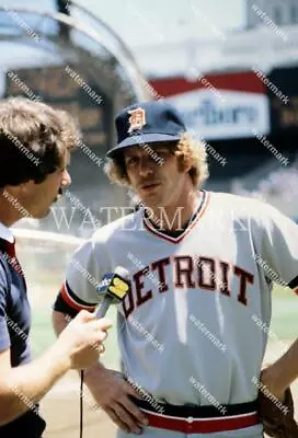 GM50 Mark Fidrych The Bird Detroit Tigers Baseball 8x10 11x14 16x20 24x36 Photo • $4.95