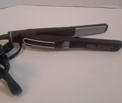 Vidal Sassoon Tourmaline Ceramic Hair Straightener - 1  • $20.99