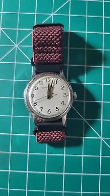 Vintage Caraville Automatic Watch. RUNS • $24.99