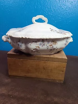 Carlsbad Austria Vintage Serving Dish With Lid - Floral Blue Flower Pattern • $14.95