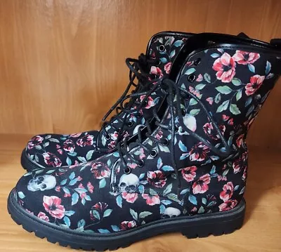 Hot Topic Skull Garden  Combat Boots US Size 10 Skulls And Flowers  • $28.99