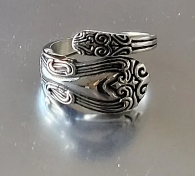 Victorian Classic Spoon Ring - Classic Stainless Steel Band Ring  • $10.75