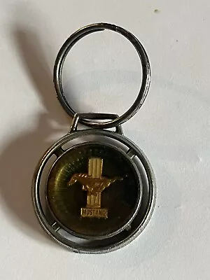 RARE ORIGINAL 🇺🇸 1960s-70s VINTAGE”FORD MUSTANG METAL KEYCHAIN FOB LQQK 👀 • $35