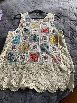 Vintage Women’s Crocheted Colour Flowers Top Vest • $31.73