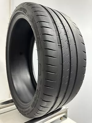 235/35ZR19 Michelin Pilot Sport Cup 2 NO 91Y - Tire • $289