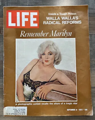 Marilyn Monroe 1972 September 8 LIFE Magazine Celebrity Star Model • $13.75