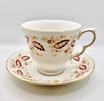 VTG Queen Anne Red Leaf Bone China Teacup & Saucer 8574 Made In England • $15