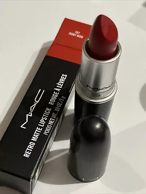 MAC Retro Matte Lipstick 3g Ruby Woo 3g New • £16.95