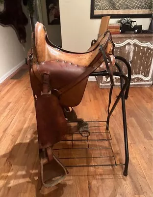 Horse Tack - Vintage McClellan Saddle • $325