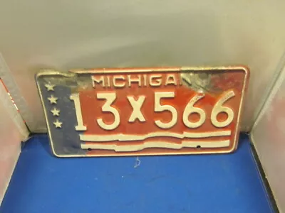 Vintage Michigan Municipal Bicentennial License Plate # 13 X 566 1976   • $9.23