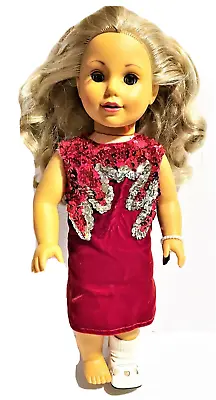 2001 Laura Ashley 18  Doll Blonde Bracelet Sleep Eyes Geoffrey Toys R Us • $14