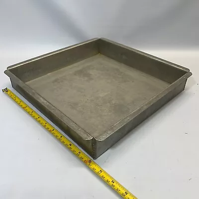 Magic Line  Square Cake Pan  12X12X2 • $17.95