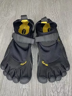 Vibram Womens 5 Fingers Barefoot Toe Shoes Water Fishing Black Size 39 Size 8.5 • $44.99