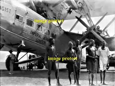 SUDAN Malakal -  Imperial Airways Handley Page HP42 With SHILUK Natives 1936 • £5