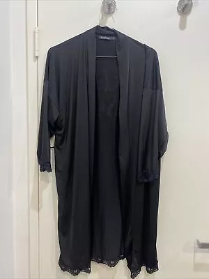 $1 • Buy Boohoo Black Bride Squad Dressing Gown S