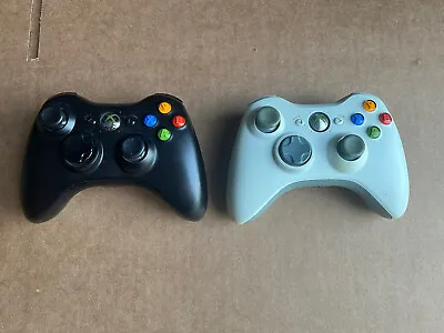 $8.99 • Buy OEM Microsoft Xbox 360 Black And White Wireless Controllers For Parts Only