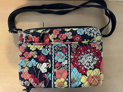 Retired VERA BRADLEY Hard Side Mini Laptop Case HAPPY SNAILS • $35