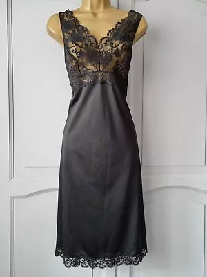Ladies Vtg M&s Black Silky Satin Polyester/polyamide Full Slip Size 14 • £8.83