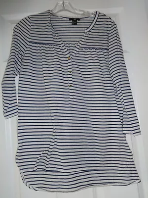 H&M H & M Ladies Blue And White Smock Top With Button Front Size S Small EUC • $5.99