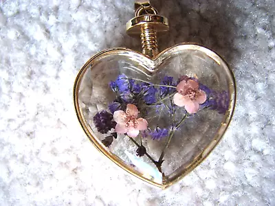 Dried Flowers Glass And Gold Tone Pendant Heart Shaped • $7.99