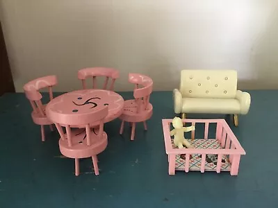 Vintage Dollhouse Furniture-Wood Table & 4 ChairsPlastic PlaypenBaby Loveseat • $0.99