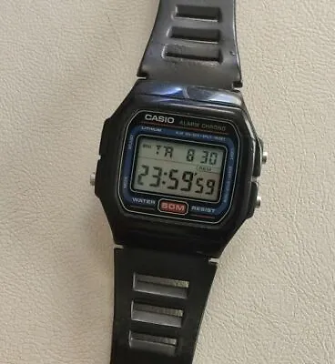 £56.26 • Buy Casio W-71 Used Vintage Mens Watch WR 50M Alarm Chrono Digital W71 Rare