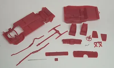 AMT 1971 Ford Mustang Mach 1 Stock Interior/Chassis/Frame Set (2020 Rel) 1/25 • $8.99