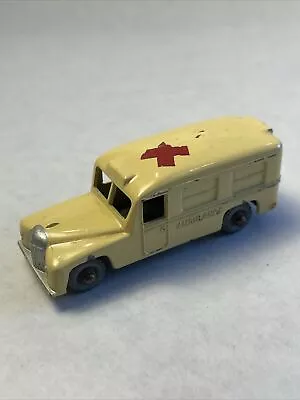 MATCHBOX LESNEY SERIES 1-75 MADE IN ENGLAND No. 14 DAIMLER AMBULANCE CREAM • $13.45