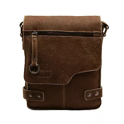 Ashwood - Small Antique Tan Vintage Leather Camden Messenger Flight Bag • £50