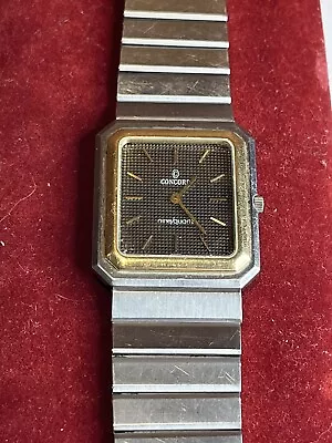 Vintage Rare Concord Men's Two-Tone Nine / Quartz Mariner SG Watch 15 81 614 V13 • $549