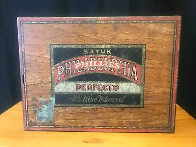 VINTAGE Advertising Bayuk Perfecto Philadelphia Phillies Ripe Tabacco Tin- EMPTY • $28