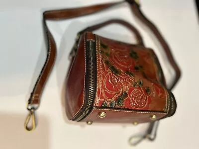 Mexican Hand Tooled Leather Small Purse Handbag • $25