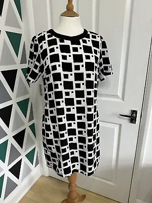 MAX C London Vintage Style / Retro Black & White Dress Size 14 Fully Lined • £20