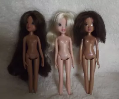 Moxie Girlz  Dolls Lot Of 3 - 1 Blond And 2 Dark Hair • $8