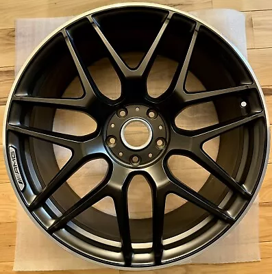 Mercedes Benz AMG 22 X 10 G 550 G 63 Wheel A 463 401 20 00 OEM • $350