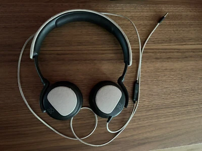£55 • Buy Bang & Olufsen B&O BeoPlay H2 Headphones - Silver Cloud