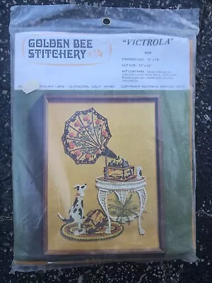 Golden Bee Stitchery Victrola #504 Crewel Kit Vintage 1975 • $9.79