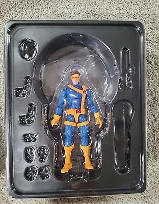 Marvel Legends X-Men Cyclops In Mezco Box • $60