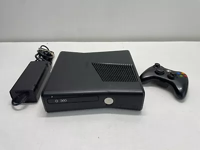 Microsoft Xbox 360 S 8GB 50GB HHD Black Console With Controller • $60