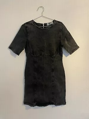 £10 • Buy New Look Acid Wash Black Denim Mini Dress UK12