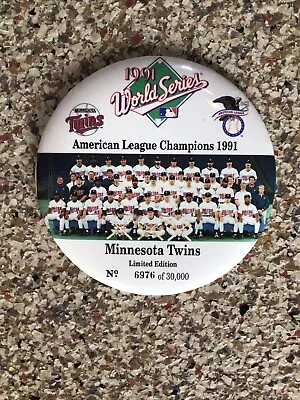 1991 MINNESOTA TWINS World Series Champions Big Pin • $4