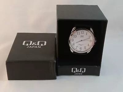 Mens QQ Casual Silver Tone  Case White Dial Black Leather Band Quartz Watch • $20