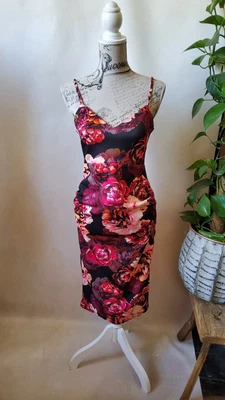 $7 • Buy ASOS Floral Maternity Dress Size 8