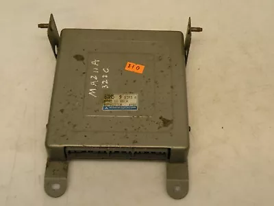 Mazda 323 C 1995 Engine Control Unit Module ECU E2T82271M • £32.11